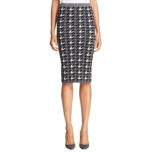 Sol & Cielo Stretch Knit Pencil Skirt Black & White Diamond Pattern Size Medium